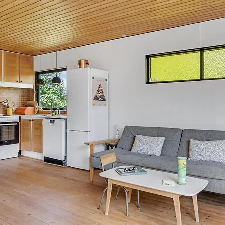 Stunning In With Kitchen